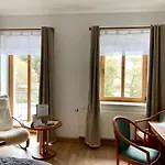 Wohlfuehlherberge Weitblick Мини-отель Erlbach (Saxony)