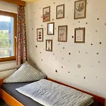 Wohlfuehlherberge Weitblick Мини-отель Erlbach (Saxony)
