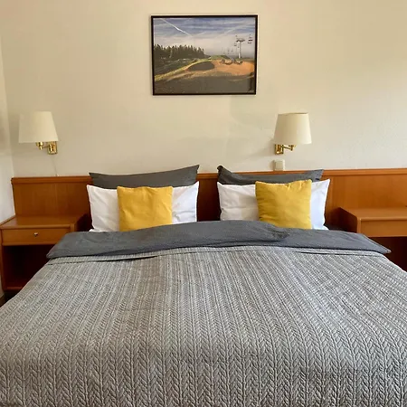 Wohlfuehlherberge Weitblick Fogadó Erlbach